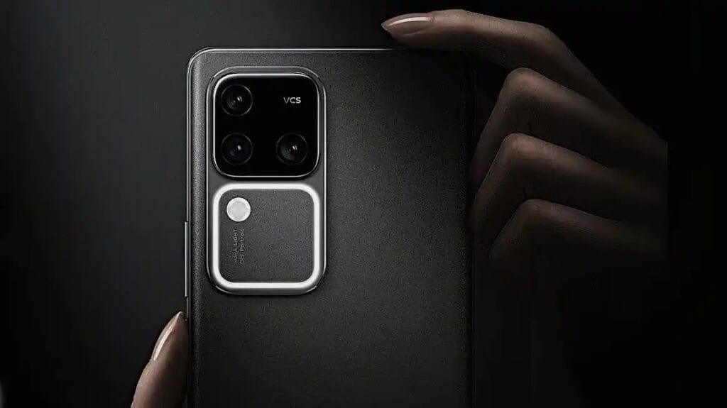 Vivo V30 Camera