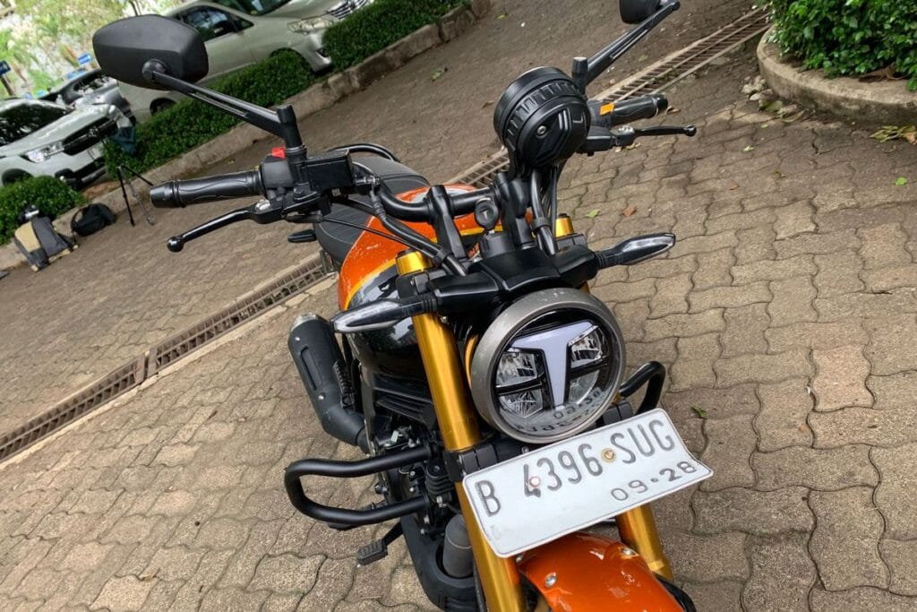 TVS Ronin 2025: माइलेज और परफॉर्मेंस का ऐसा कॉम्बिनेशन पहले कभी नहीं देखा! शौकीनों के लिए एक सपने से कम नहीं! 7 TVS Ronin Price