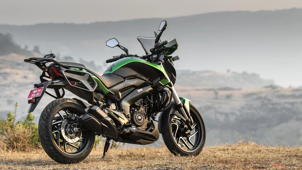 Bajaj Dominar 400: दमदार इंजन, स्टाइलिश लुक और जबरदस्त परफॉर्मेंस! क्या ये आपकी अगली बाइक होगी? 4 Bajaj Dominar 400 Price