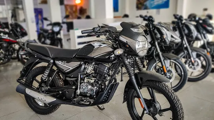 अब और भी दमदार हुई Bajaj CT 100 - 50,000 में मिल रही, जानें क्यों यह 2025 में भी बनी हुई है सबसे किफायती बाइक! 7 bajaj ct 100 fuel economy