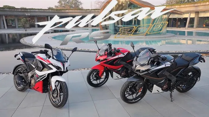 2025 Bajaj Pulsar RS 200 : The Perfect Blend of Power, Killer Design & Advance Features! 4 Bajaj Pulsar RS 200 2025