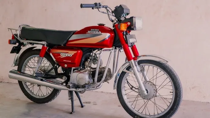 Hero Honda CD 100 2025: The Legendary Bike is Back with a Attractive Look & Upgraded Features 6 Hero Honda CD 100 Price