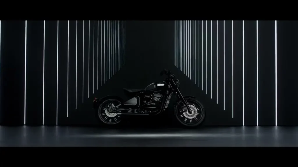 Jawa 42 Bobber Black Mirror