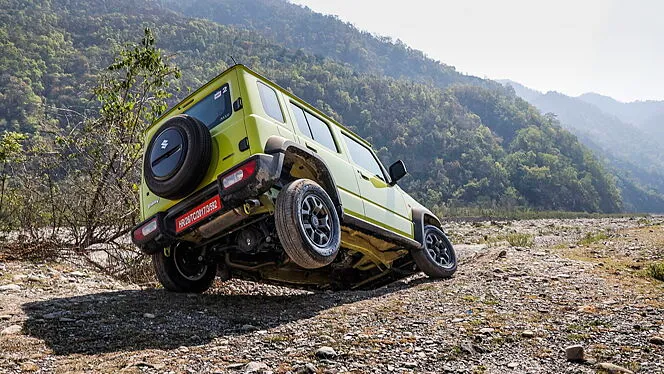 Suzuki Jimny Sierra 2025: A Compact Off-Road Beast with Next-Level Features! 5 Suzuki Jimny Sierra 2025 Features