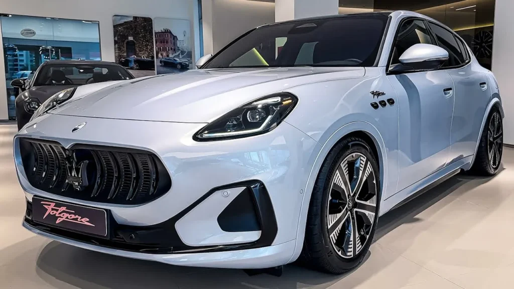 Maserati Grecale 2025: Redefining Luxury SUVs in India with Italian Flair 7 Maserati Grecale 2025 Design