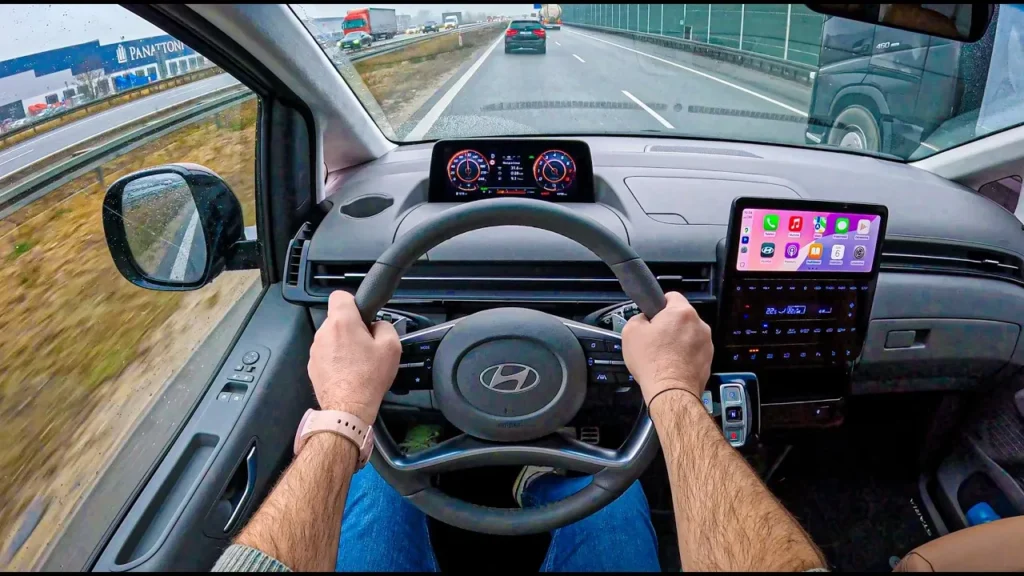 Hyundai Staria Launching Soon in India – A Premium Luxury MPV for Big Groups 2 hyundai staria interior