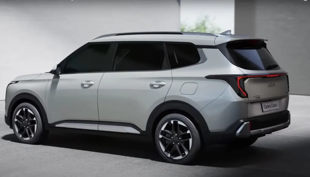 Kia Carens Clavis EV: India’s First 7-Seater Electric MPV Coming in 2025 3 Kia Carens Clavis EV 2025