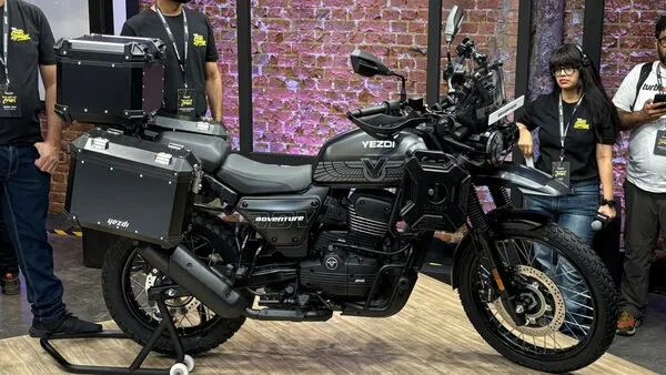 Yezdi Adventure 2025: A Perfect Blend of Speed, Comfort & Technology – Price, Mileage & More! 7 Yezdi Adventure 2025 Design