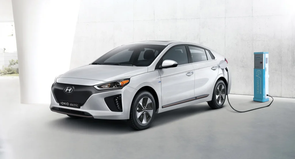 Hyundai Venue EV 2025: India's Next Big Electric SUV with Stunning Looks and 400KM Range 8 Hyundai Venue EV 2025 Range