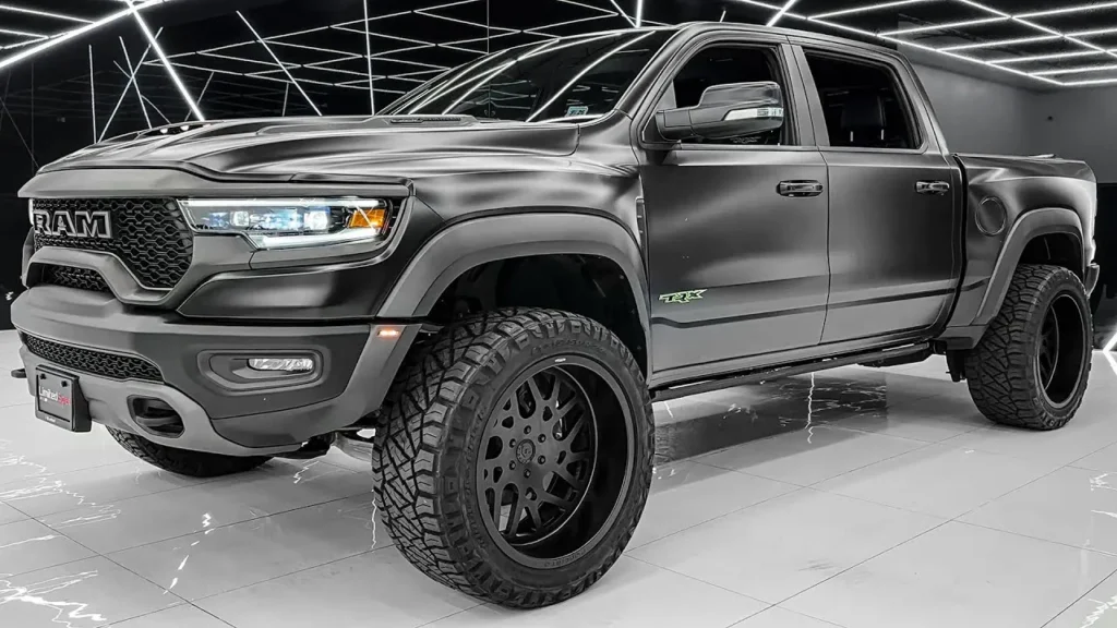 2025 RAM TRX: The Ultimate High-Power Pickup Truck for Performance and Off-Road Adventure 1 2025 RAM TRX Engine