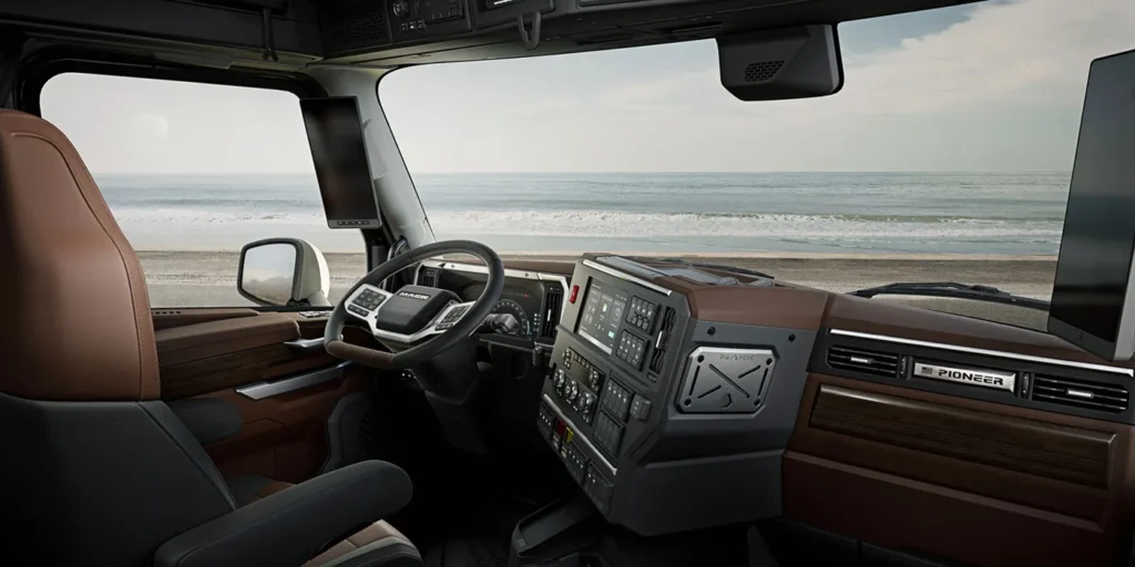 2026 Mack Pickup Truck — Stunning Design, Unstoppable Power, and Surprising Mileage Revealed! 4 2026 MACK Pickup Interior