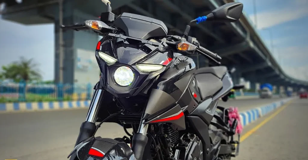 Bajaj Pulsar N160 2025: Next-Gen 160cc Powerhouse with 43 km/l Mileage and Cutting-Edge Technology 1 Bajaj Pulsar N160 2025 Mileage