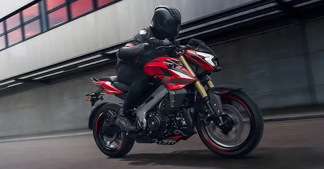 Bajaj Pulsar NS400Z 2025 Launched – Aggressive Design, 373cc Engine and 25 kmpl Mileage, Price Revealed! 8 Bajaj Pulsar NS400Z 2025 top speed