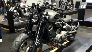 Benda 250 Bobber Launched: Liquid-Cooled 249cc Monster Engine and 6-Speed Slipper Clutch Performance, Full Details Inside! 3 Benda 250 Bobber