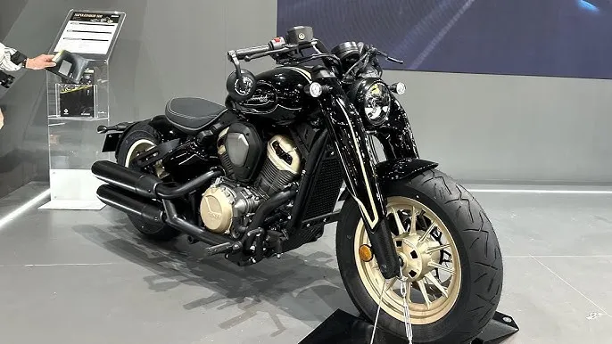Benda 250 Bobber Launched: Liquid-Cooled 249cc Monster Engine and 6-Speed Slipper Clutch Performance, Full Details Inside! 1 Benda 250 Bobber Price