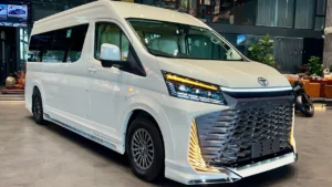 Why the Toyota Hiace 7 Seater Is a Top Choice for Families and Travel Business – Detailed Review Inside! 2 toyota hiace 7 seater
